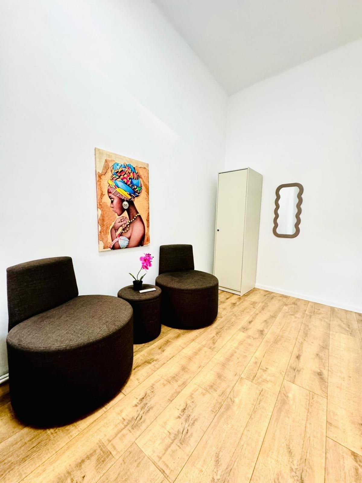 Cozy 9Br Shared Apartment, Only 12Min Walk To Augarten Wiedeń Zewnętrze zdjęcie