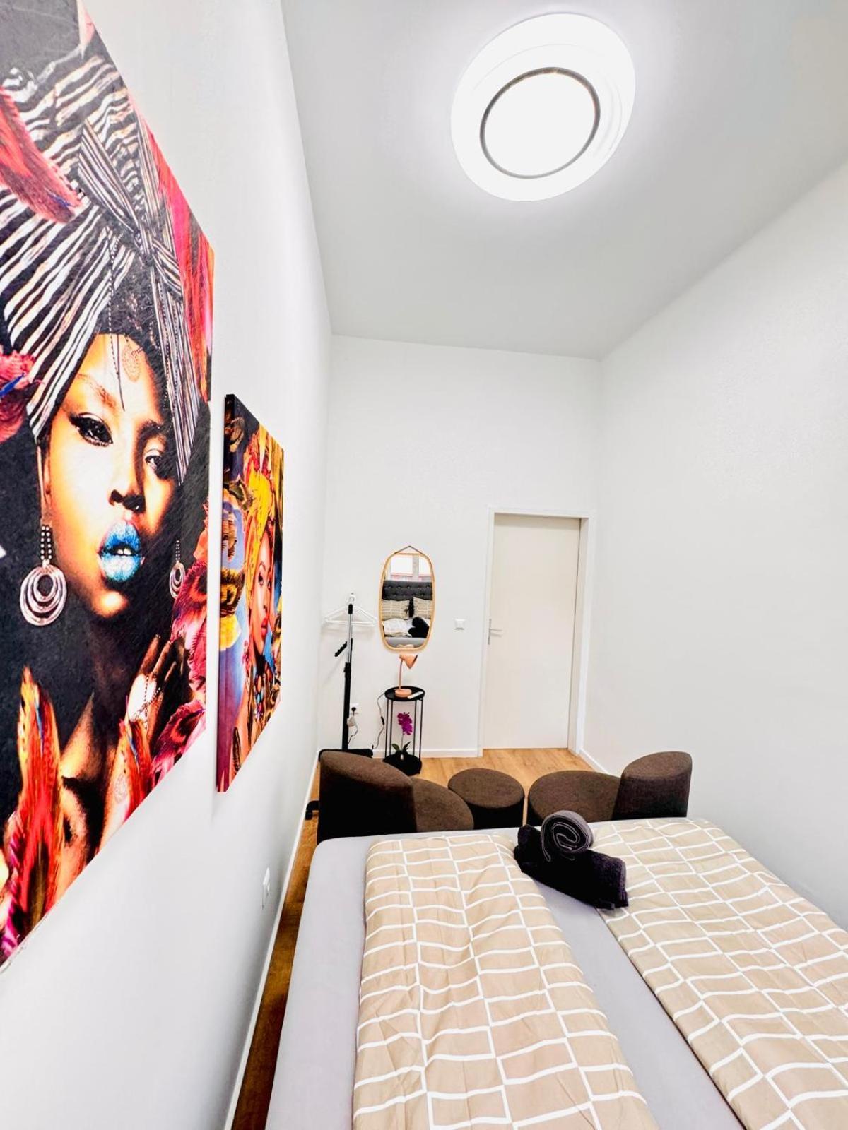 Cozy 9Br Shared Apartment, Only 12Min Walk To Augarten Wiedeń Zewnętrze zdjęcie