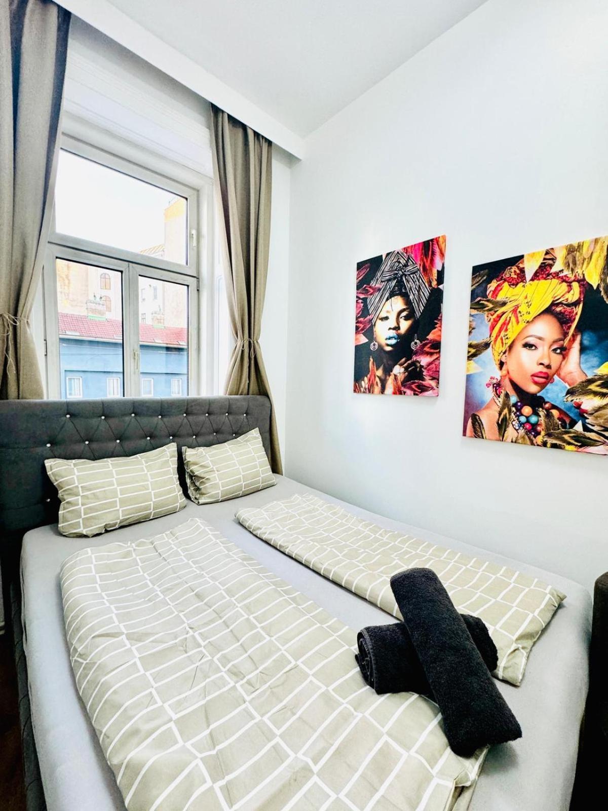 Cozy 9Br Shared Apartment, Only 12Min Walk To Augarten Wiedeń Zewnętrze zdjęcie