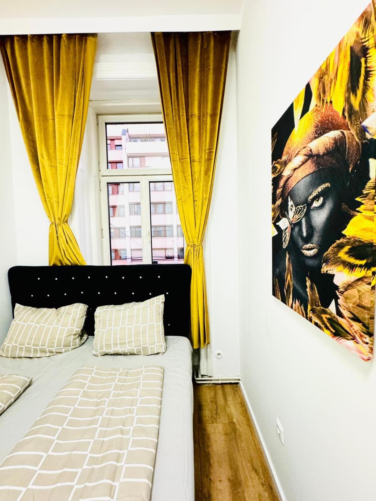 Cozy 9Br Shared Apartment, Only 12Min Walk To Augarten Wiedeń Zewnętrze zdjęcie